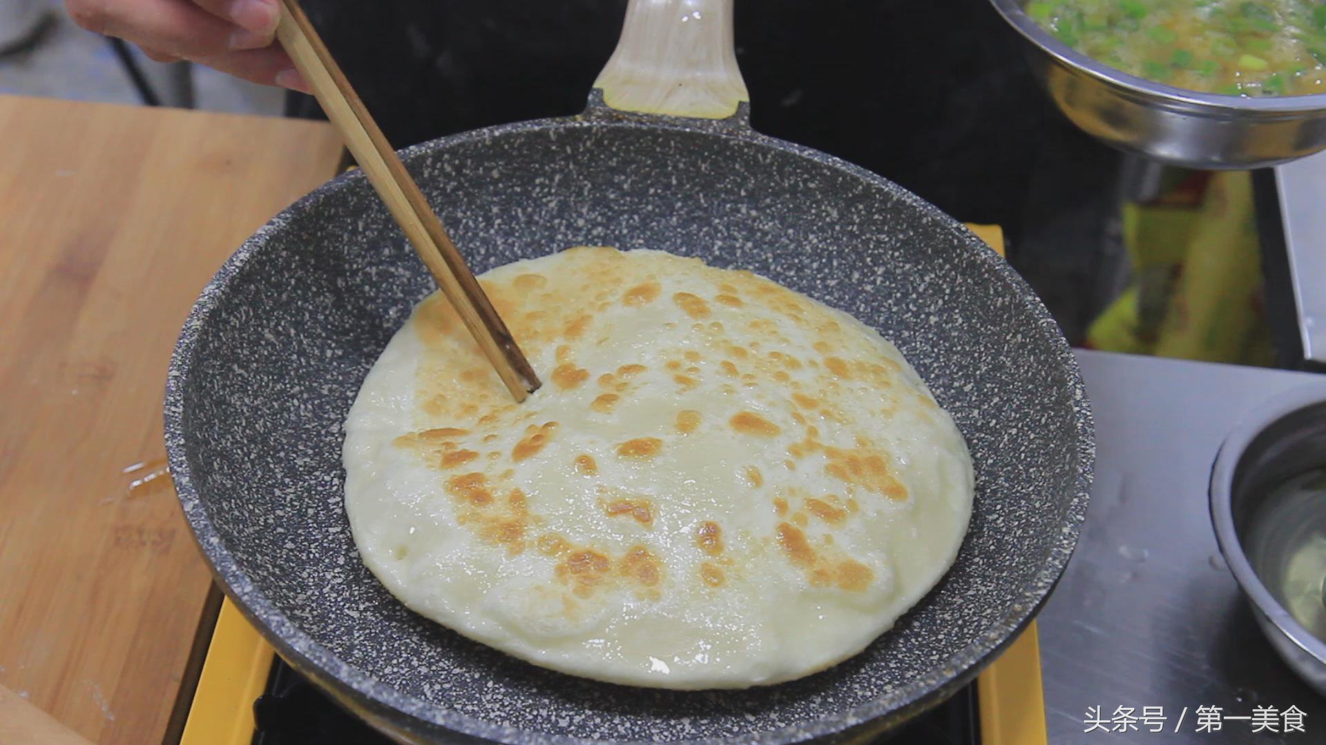 面点师老莫鸡蛋灌饼,面点师教你做鸡蛋饼