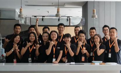 又乐：每天5万步，飞虹路上的年轻人，“走”出来的中国餐饮B2B