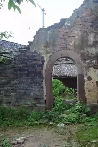 不输西安，媲美洛阳，乐山这个地方被人遗忘却美了千年