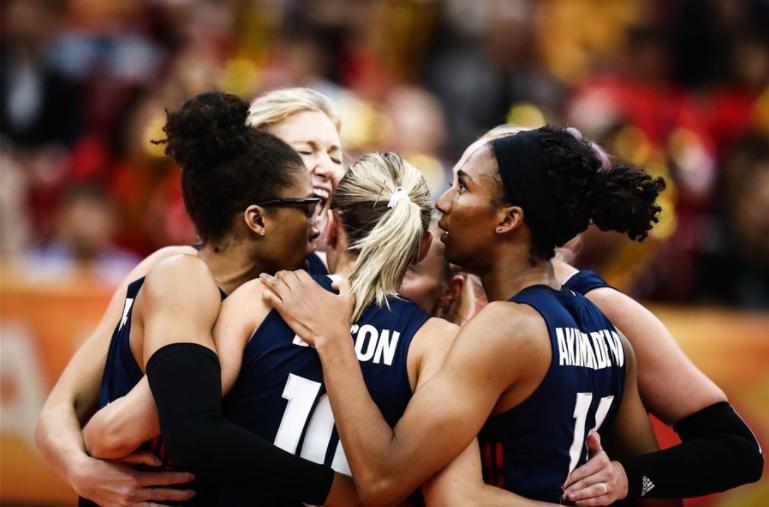 女排世锦赛最新积分榜中国对日本,中国女排卫冕世界杯十连胜排名