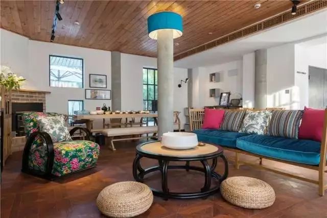 适合年轻人喜欢的国潮风民宿,7家极简民宿