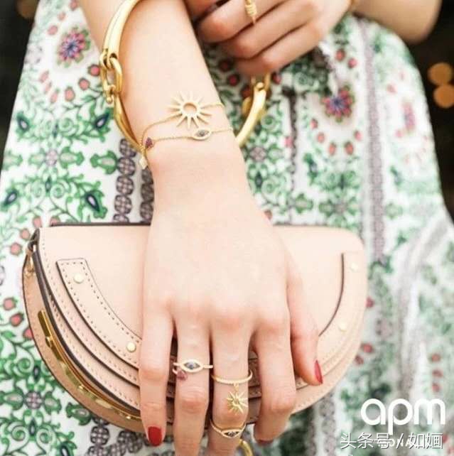 朱一龙同款珍珠手链,朱一龙人生大事同款手镯