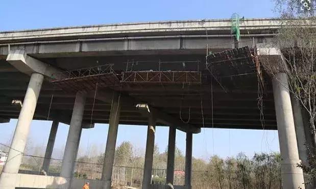 病害桥梁的加固方案的缺点,桥梁病害加固需要制定加固方案