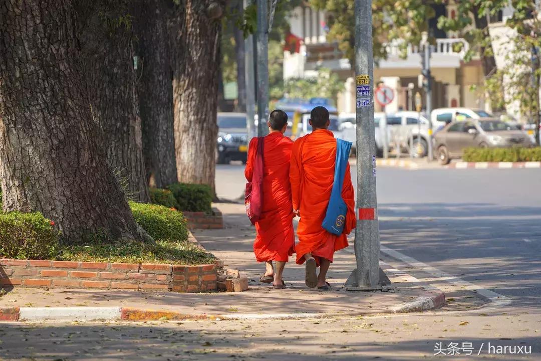 老挝的首都什么时候改到万象的,老挝首都万象什么时候开城