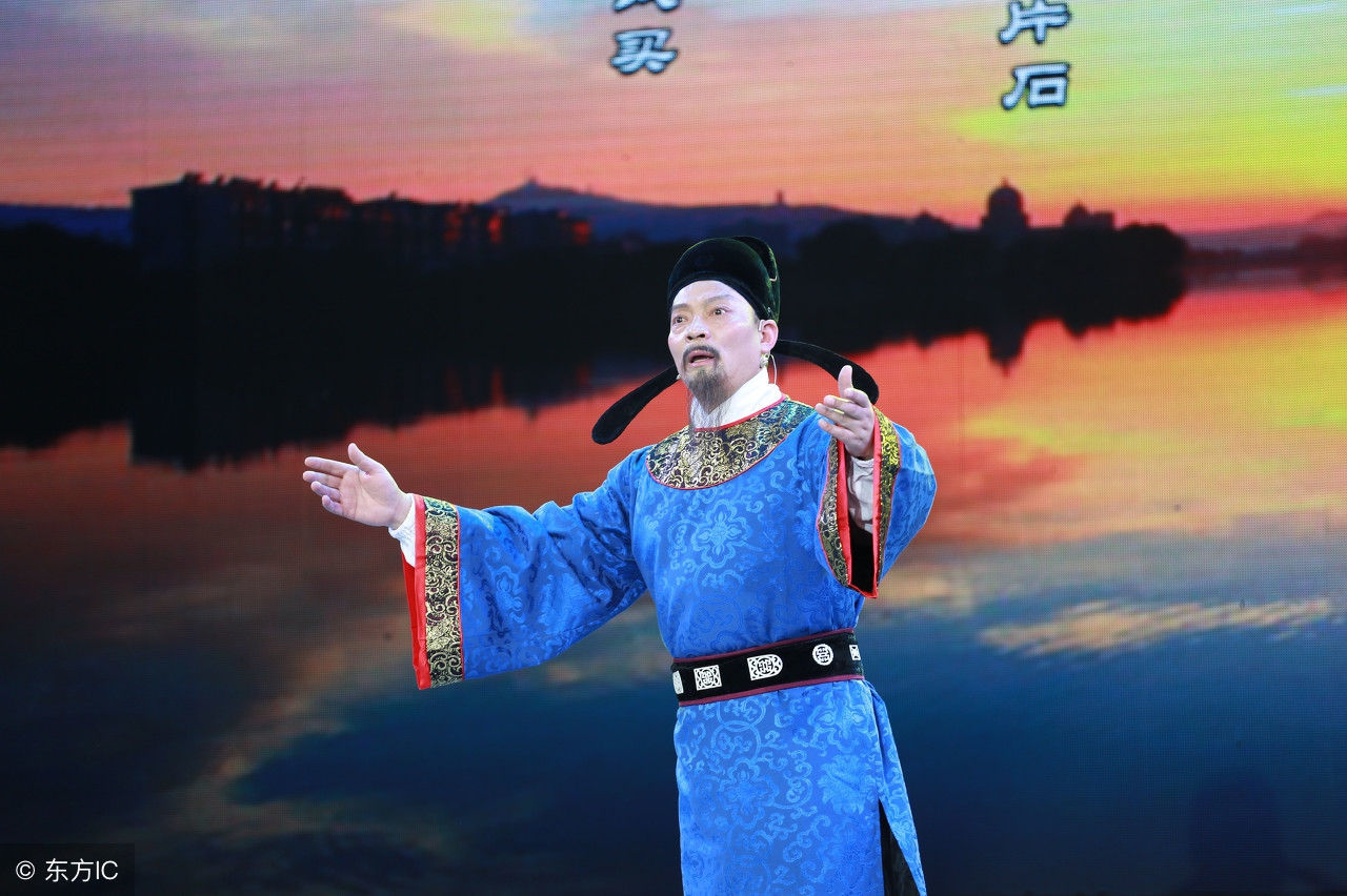 2018年七年级下册必背古诗词,七年级语文古诗词背诵全部