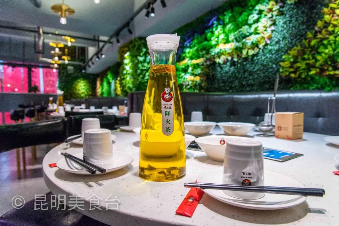 昆明排队4000桌的餐厅,昆明排队餐厅