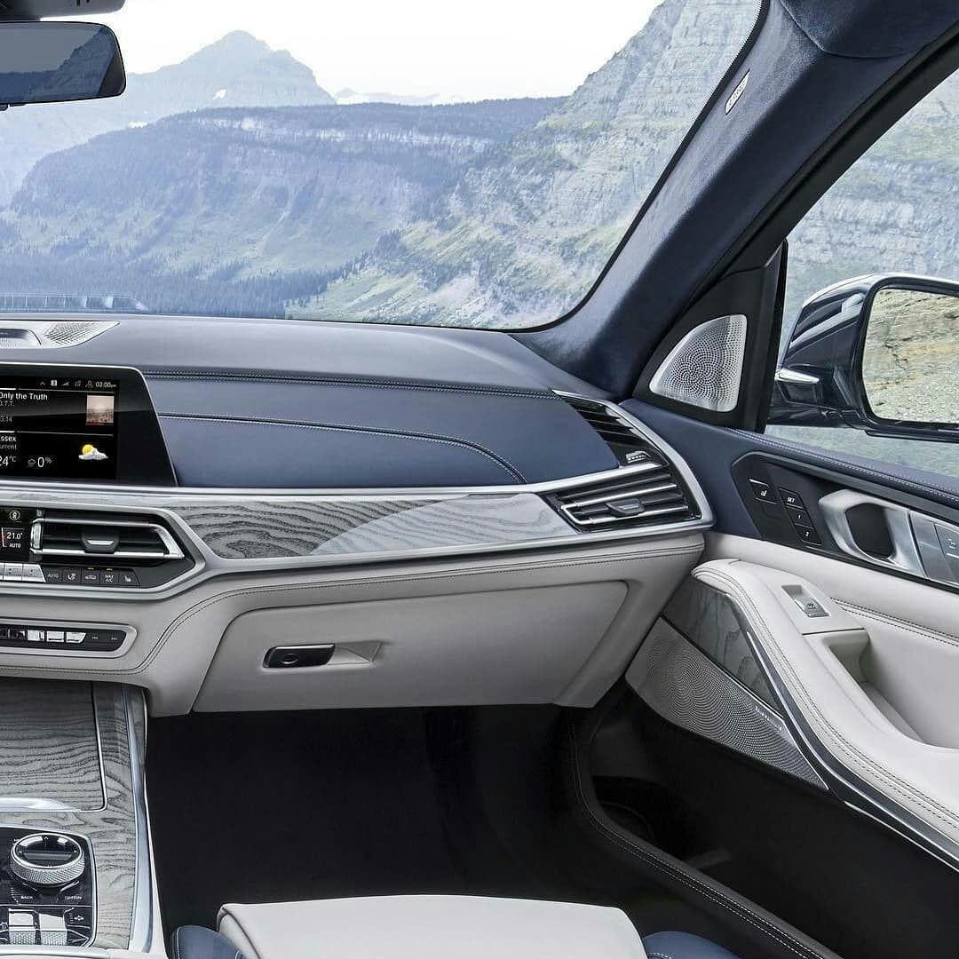 钻石白宝马x7,新款宝马x7内部大全大图