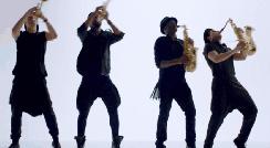 萨克斯演奏高低音口型区别,萨克斯演奏的含嘴方式