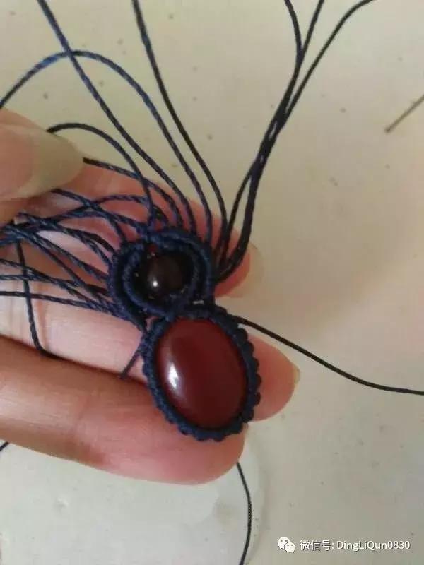 绳编宝石吊坠教程,石头吊坠穿珠子编绳教程