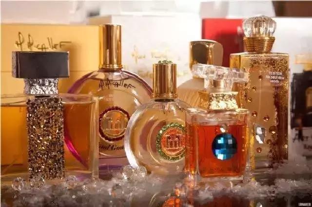 迪拜喷泉旅游攻略,迪拜旅游攻略自由行攻略