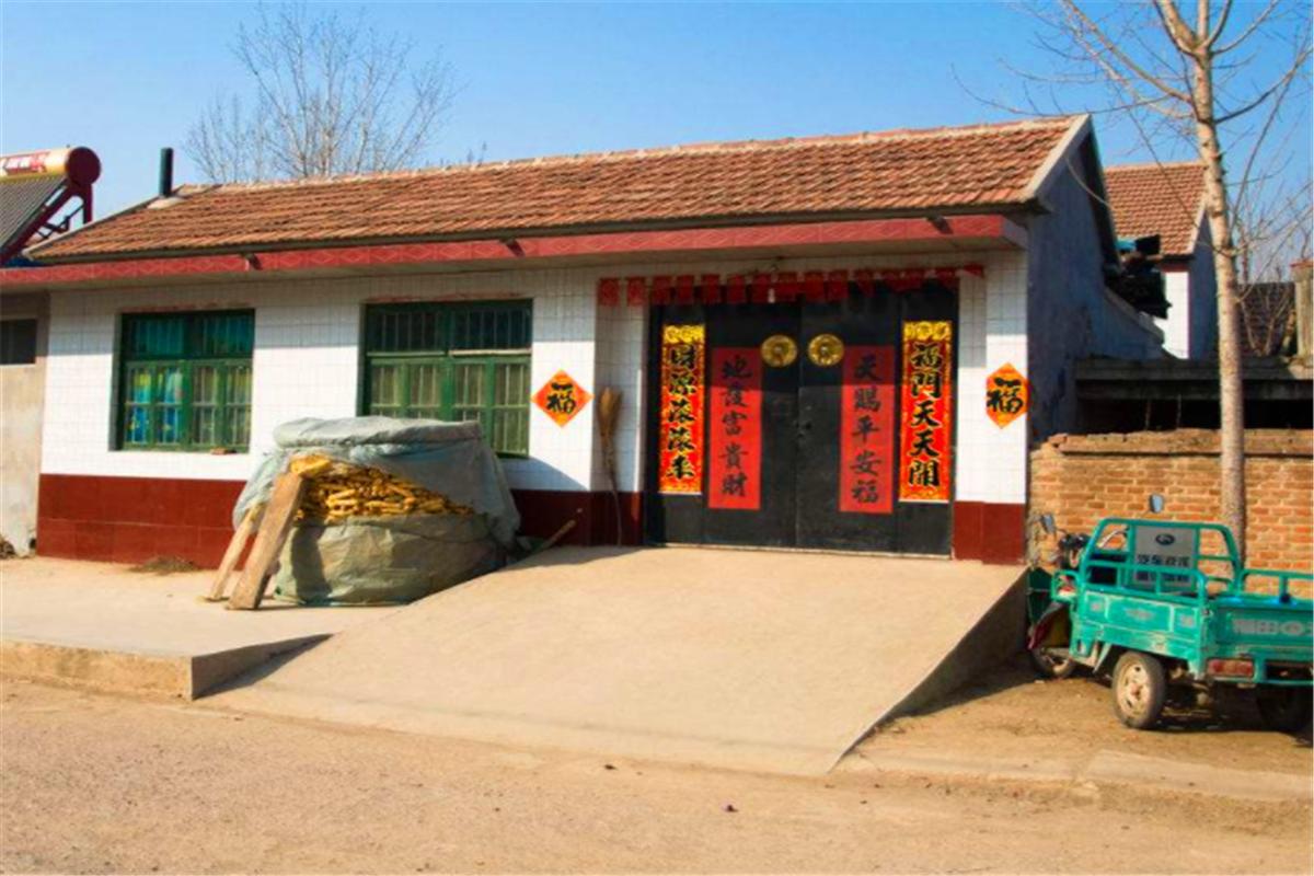 门前迟行迹中的迟是什么意思,农村老话财不进偏门啥意思