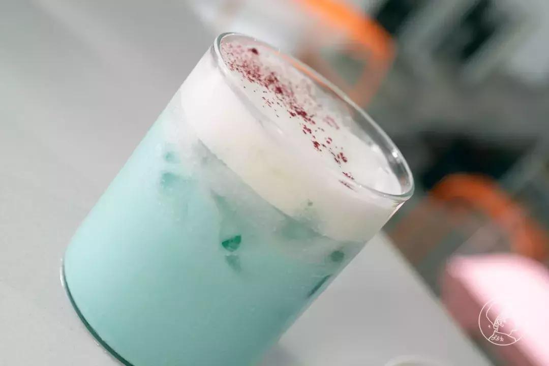 黑科技蛋糕来了，还有一座可以喝的富士山