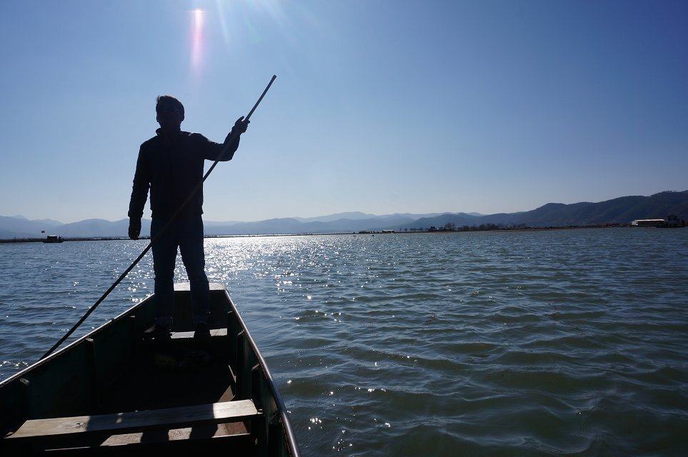 摆渡人100句经典语录,摆渡人感动片段