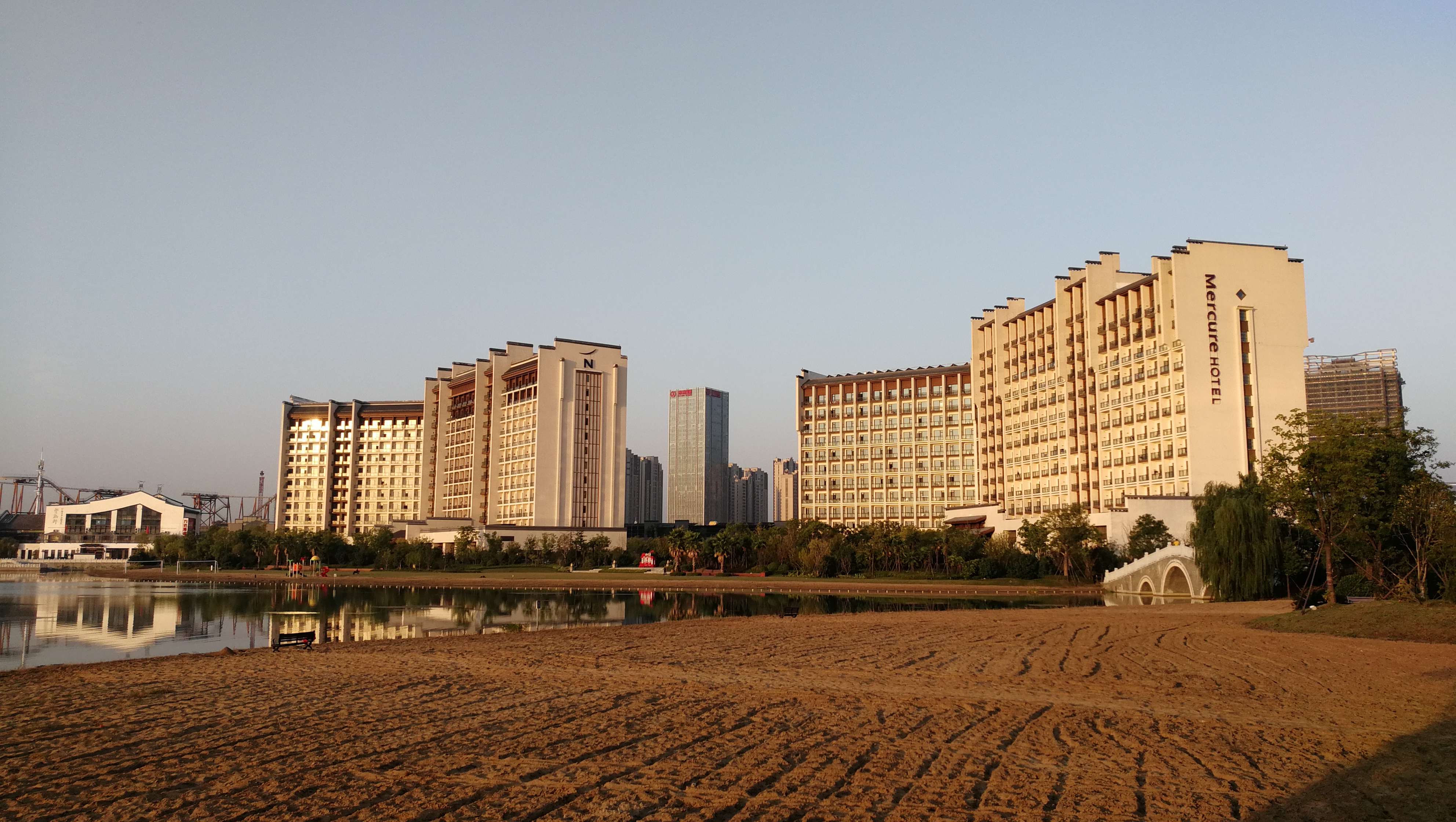 合肥万达广场天鹅湖空中游玩,合肥万达茂旅游攻略