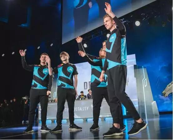 李宁lpl鞋edg,lols8世界赛排名