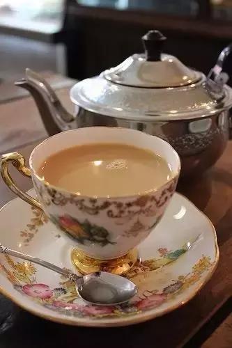 英国下午茶是hightea吗,英国下午茶文化hightea和lowtea