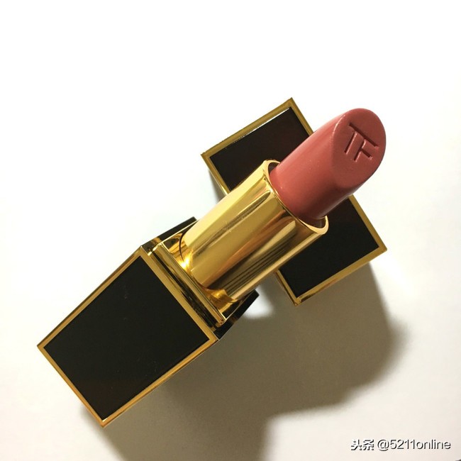 最值得入手的三款口红,最值得买的几支大牌口红