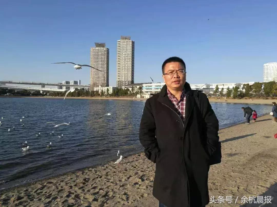 今天，余二高二十年校庆！校友天团也来助阵了！你回家了吗？