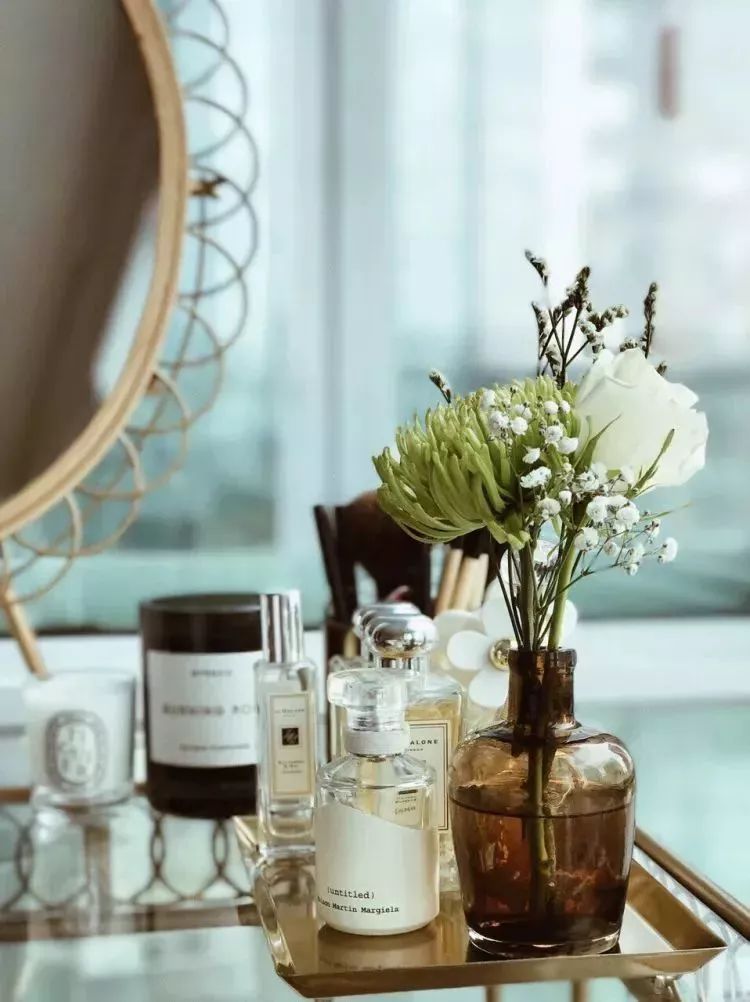 小红书和抖音哪个东西的质量好,抖音与小红书的商品哪个好用