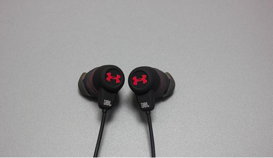 摩托车头盔蓝牙耳机十大品牌,ikf蓝牙耳机是十大品牌吗