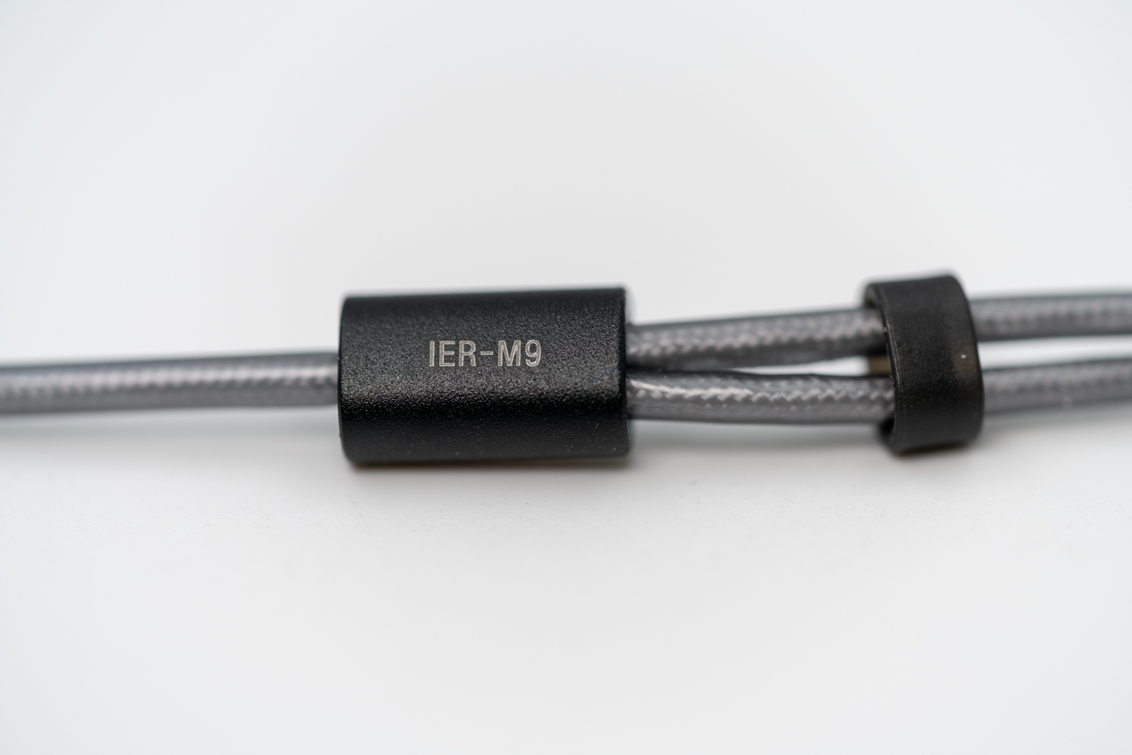 索尼ier-m7耳机音质,索尼ier-m9有蓝牙吗