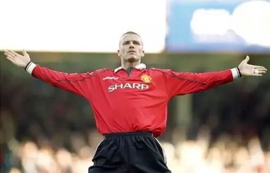 天下足球c罗经典台词,天下足球国足经典台词