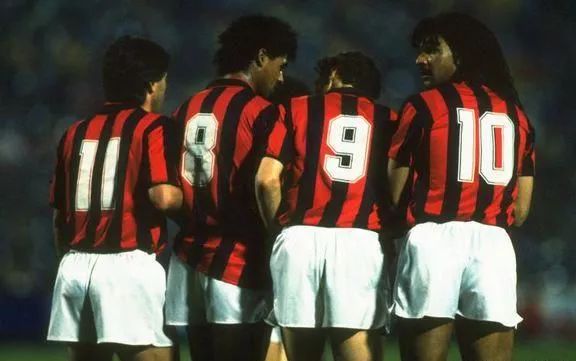 天下足球c罗经典台词,天下足球国足经典台词