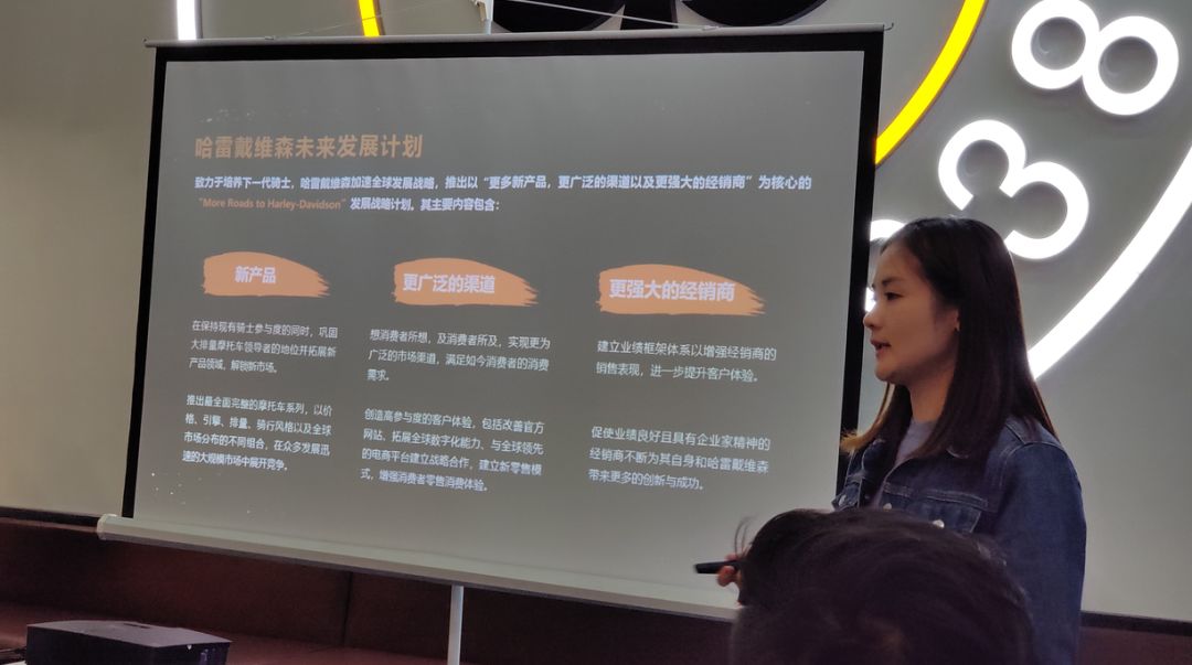 哈雷不是一般人能驾驭的,哈雷有性能吗