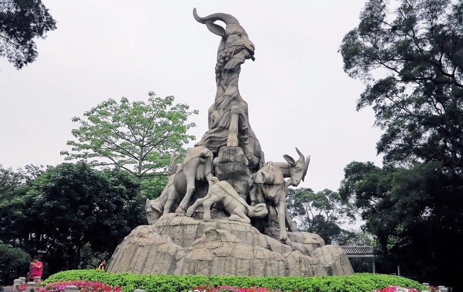 坐咩给“五华阿哥五华阿哥硬打硬”?