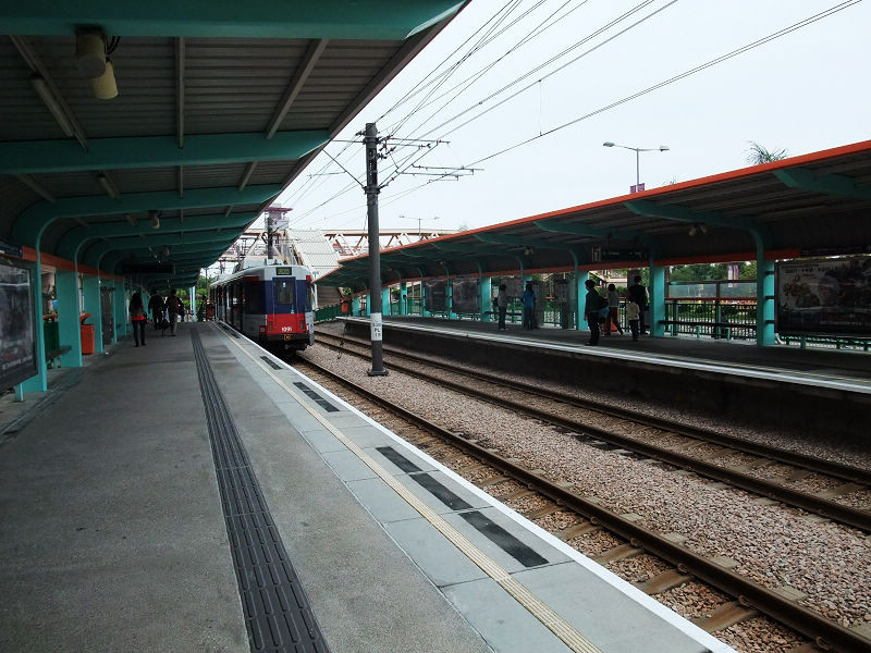 穷驴旅游,港囧游香港