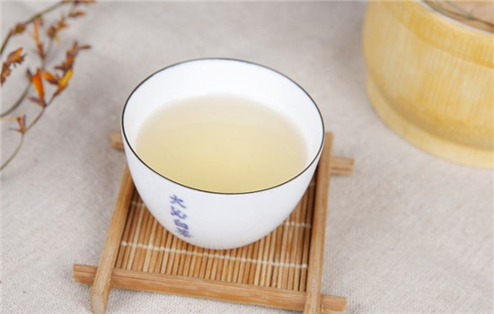 尿酸高的后果远不止痛风,警惕尿酸高的危害远不止痛风