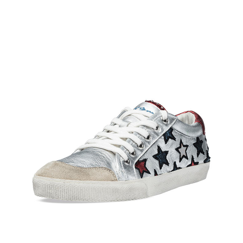 真正的潮人穿什么鞋,韩国潮人穿什么运动鞋