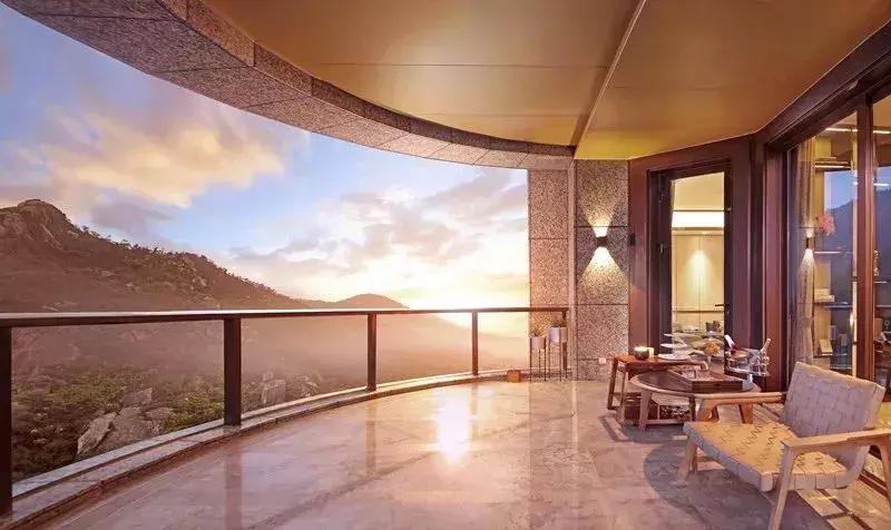 厦门某香港营销总与老板对赌，输了就从115米顶楼“崩极”下去