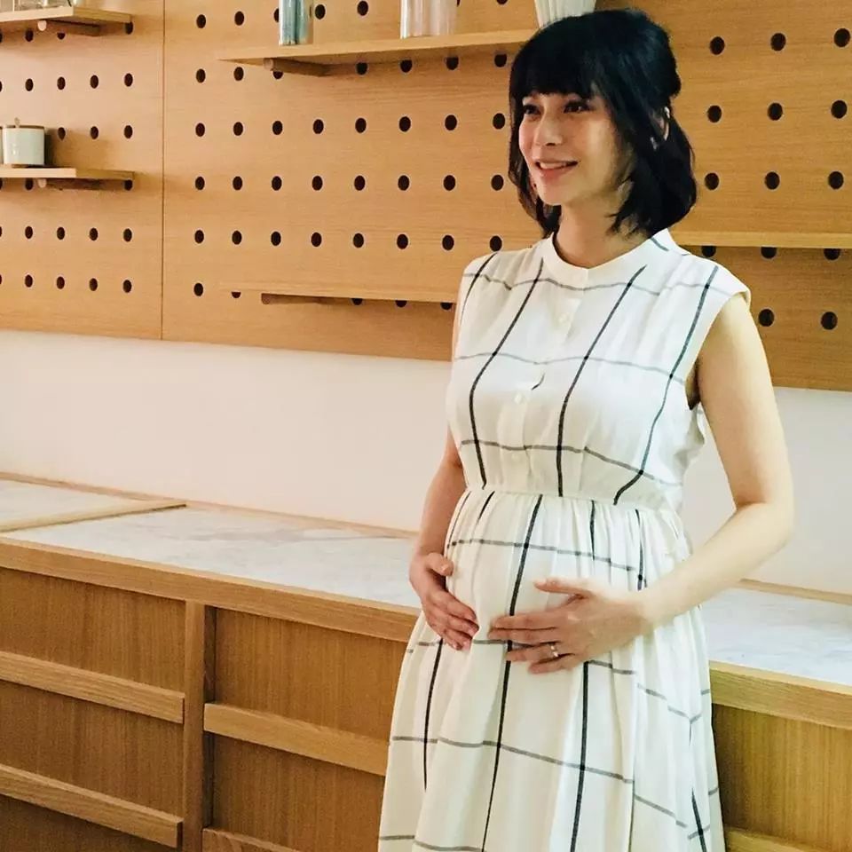 卸货在即！35岁人妻陀巨肚心情紧张坦言如同等候行刑