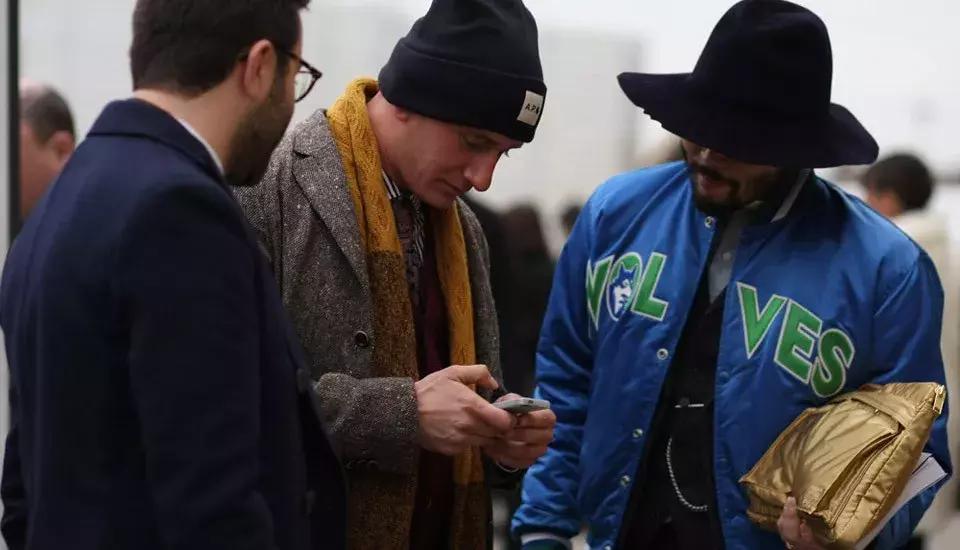 supreme冠军联名夹克,supreme近期联名