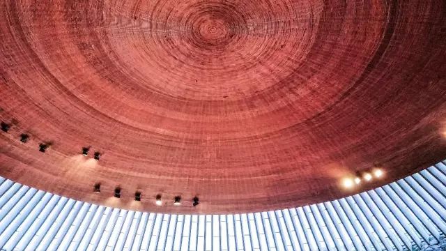 如何在芬兰摆摊赚欧元-自由公路芬兰站之赫尔辛基跨年