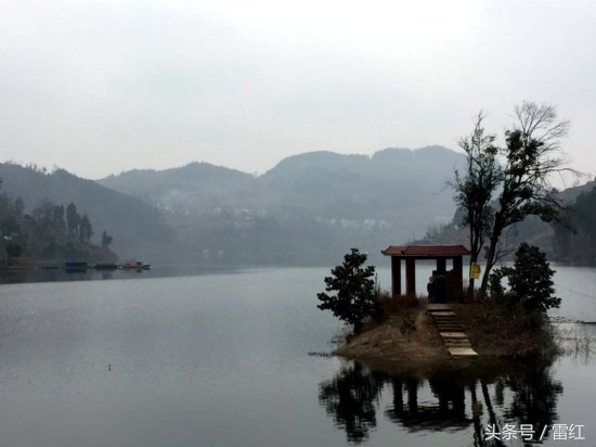 我的家乡一个叫思南的地方,我的家乡在思南乌江边上