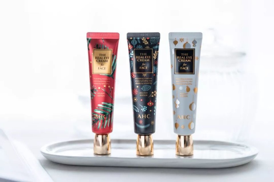 一支全脸可用的眼霜,一支眼霜