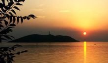 姥山不仅指姥山岛，即桐城姥山保；四是姓氏支名，即桐城姥山张氏