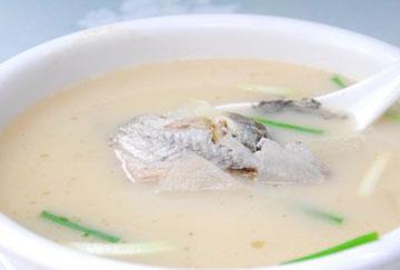 孕期吃鱼对宝宝有什么好处,孕期多吃鱼对宝宝有什么好处