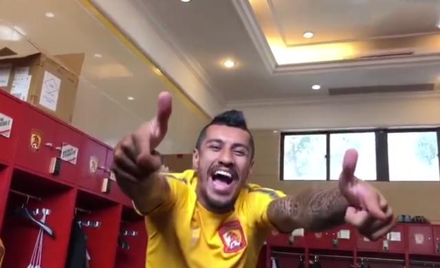 郜林谈保利尼奥加盟巴萨,中超吐口秀郜林说保利尼奥