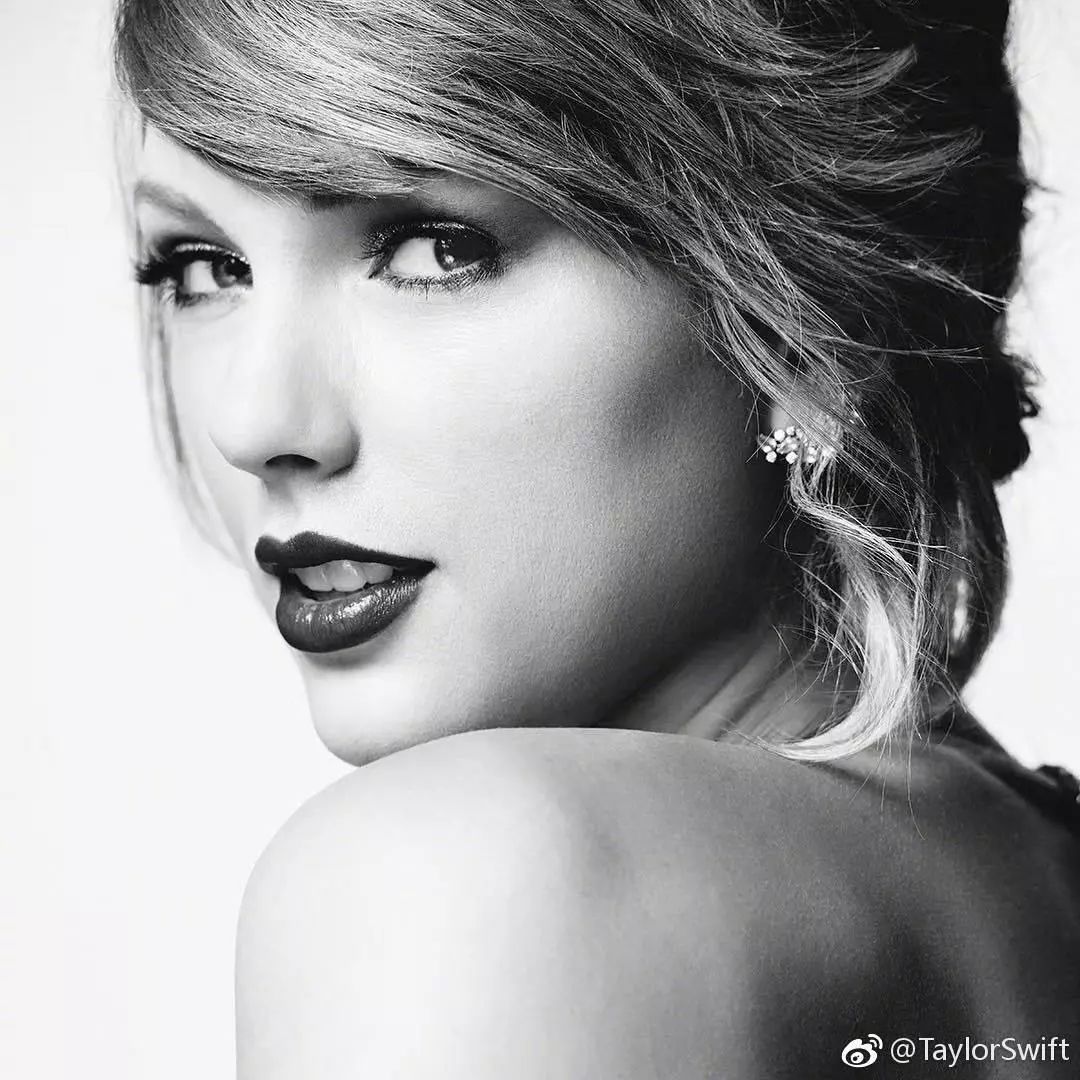 这个经历84段恋情,圈粉5亿的歌手:做自己,全世界都会为你鼓掌