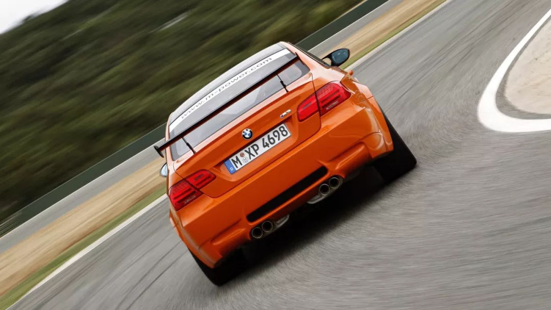 宝马m3历代车型发展回顾,宝马m32022款