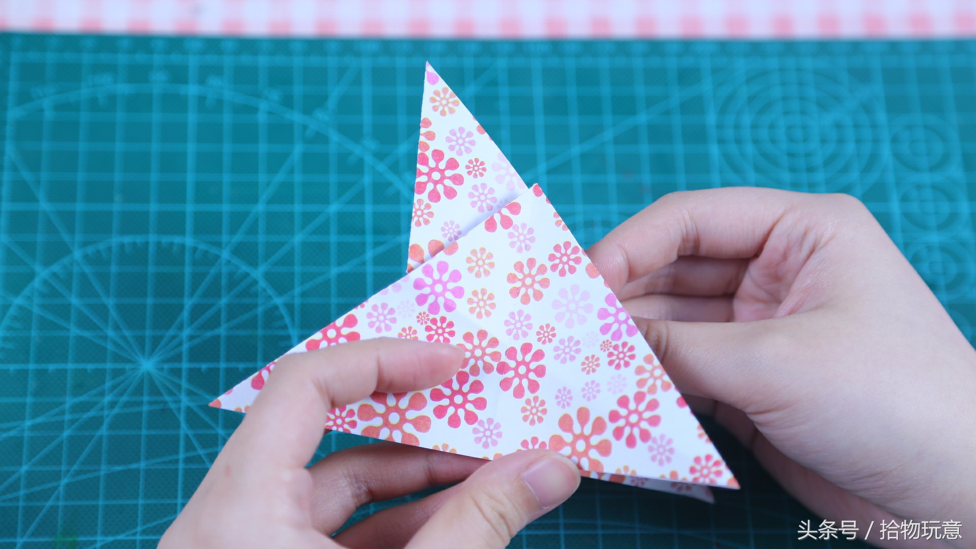 折好看的千纸鹤,简单又好看的纸鹤怎么折