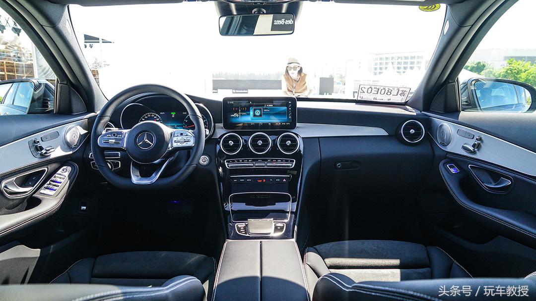 全新奔驰c级怎么选,全系奔驰商务车大全