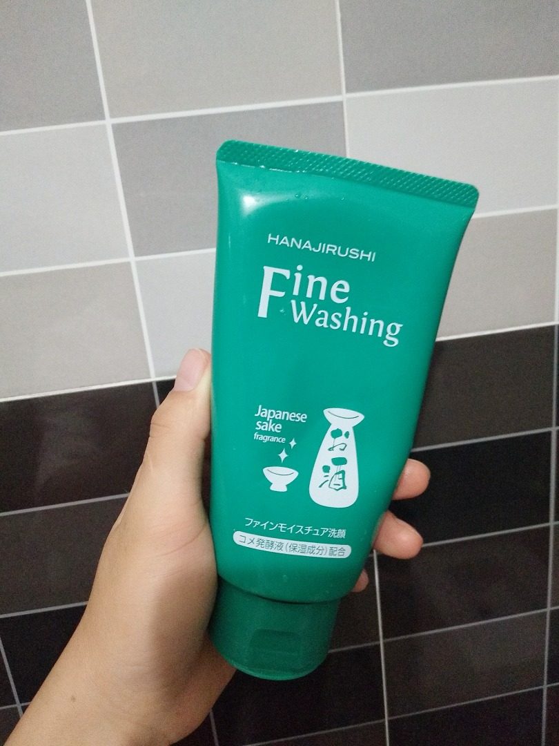 疯狂种草记,好用的精品洗面奶排行|深层清洁,去黑头粉刺,超受欢迎