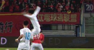 涓箼鑱旇禌鍐嶇幇鏆村姏鑲樺嚮,涓敳璧涘満鍙堣鏆村姏椋炶涪