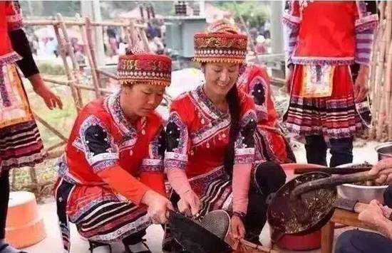 五十六个民族的茶俗有哪些,我国各民族茶俗文化有哪些