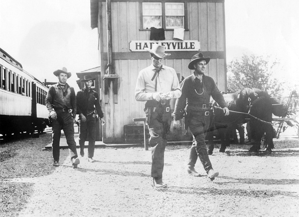 荒野大镖客2领略美国西部牛仔,狂野西部大镖客2