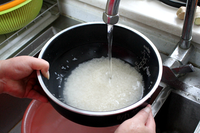 2299元究竟贵在哪里？苏泊尔蒸汽本釜IH电饭煲评测！